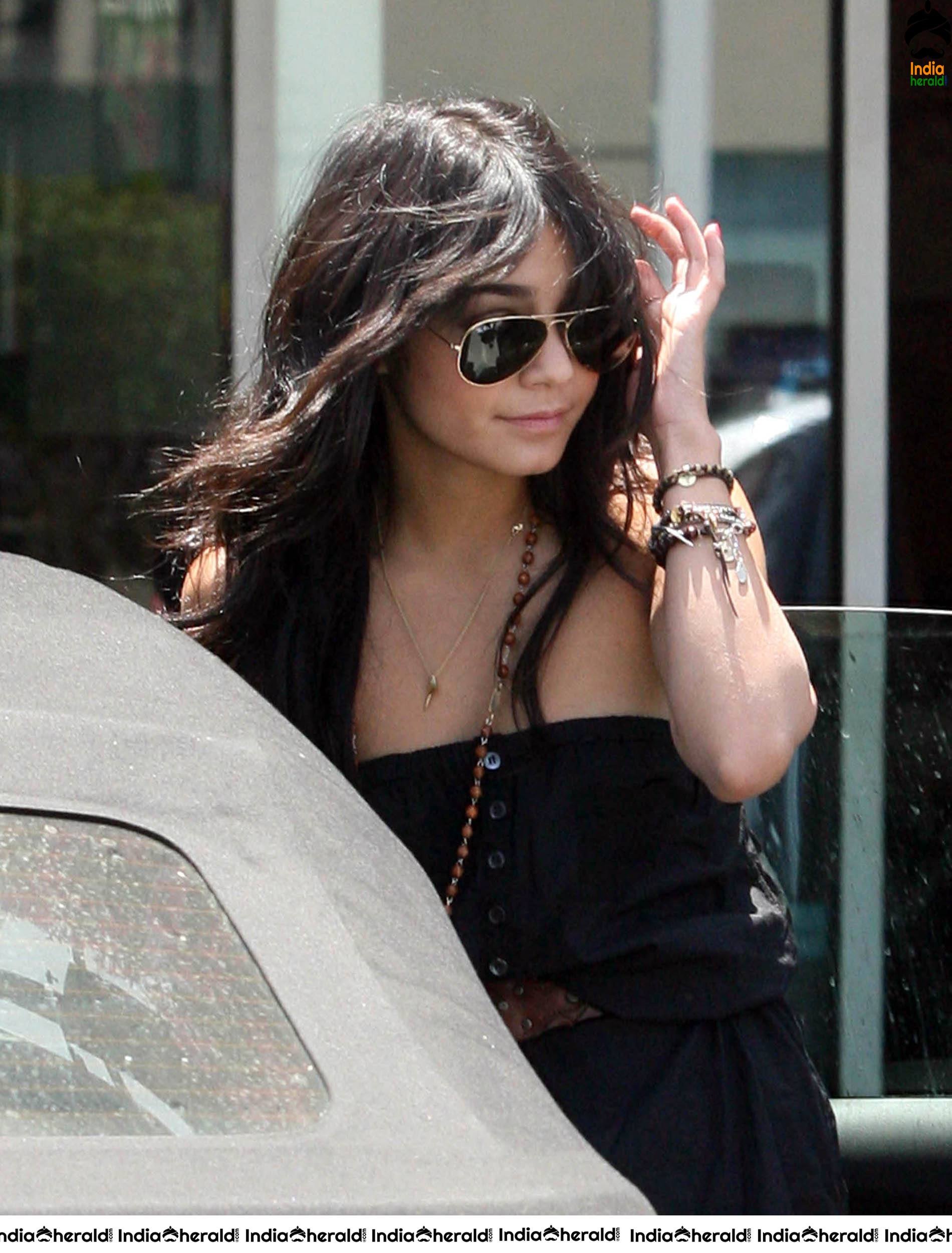 Vanessa Hudgens Enjoys Universal Studios and then does Shopping at Studio City