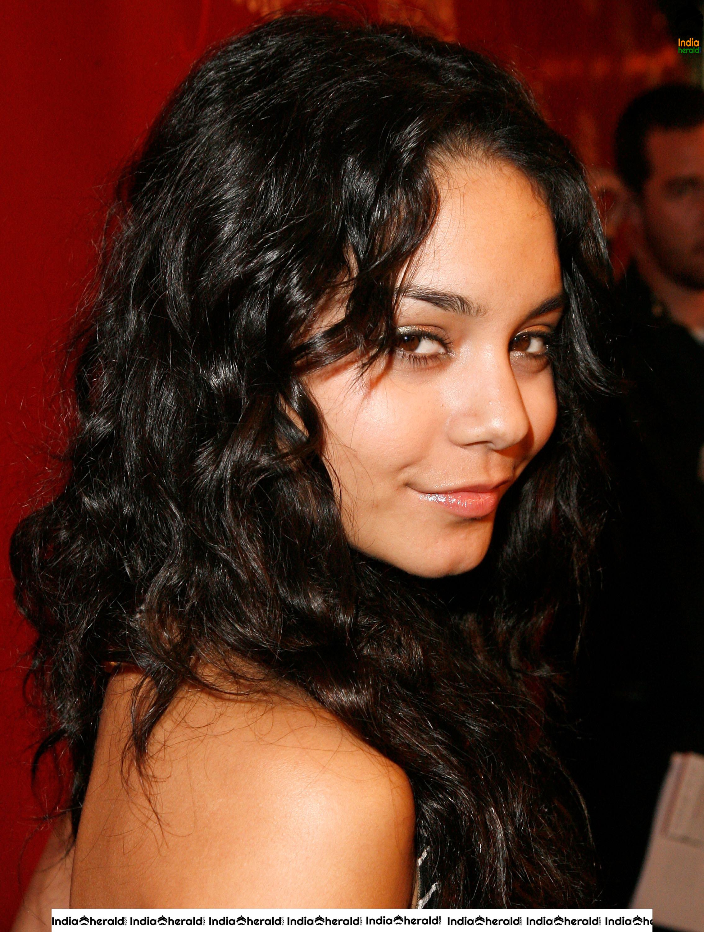 Vanessa Hudgens Flaunts her Smile and her Sexy Back at Fredricks of Hollywood Fashion Show