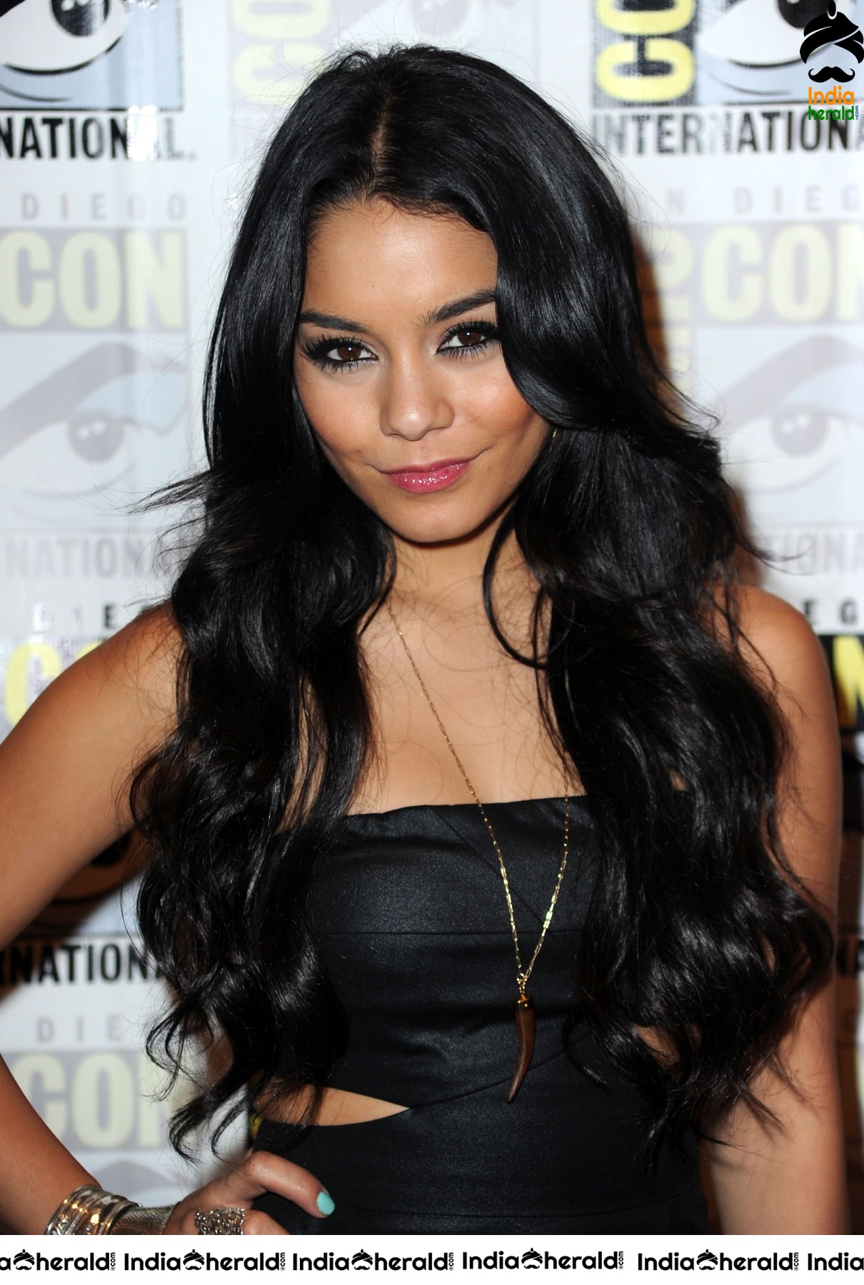 Vanessa Hudgens in a Sexy dress during Comic Con event