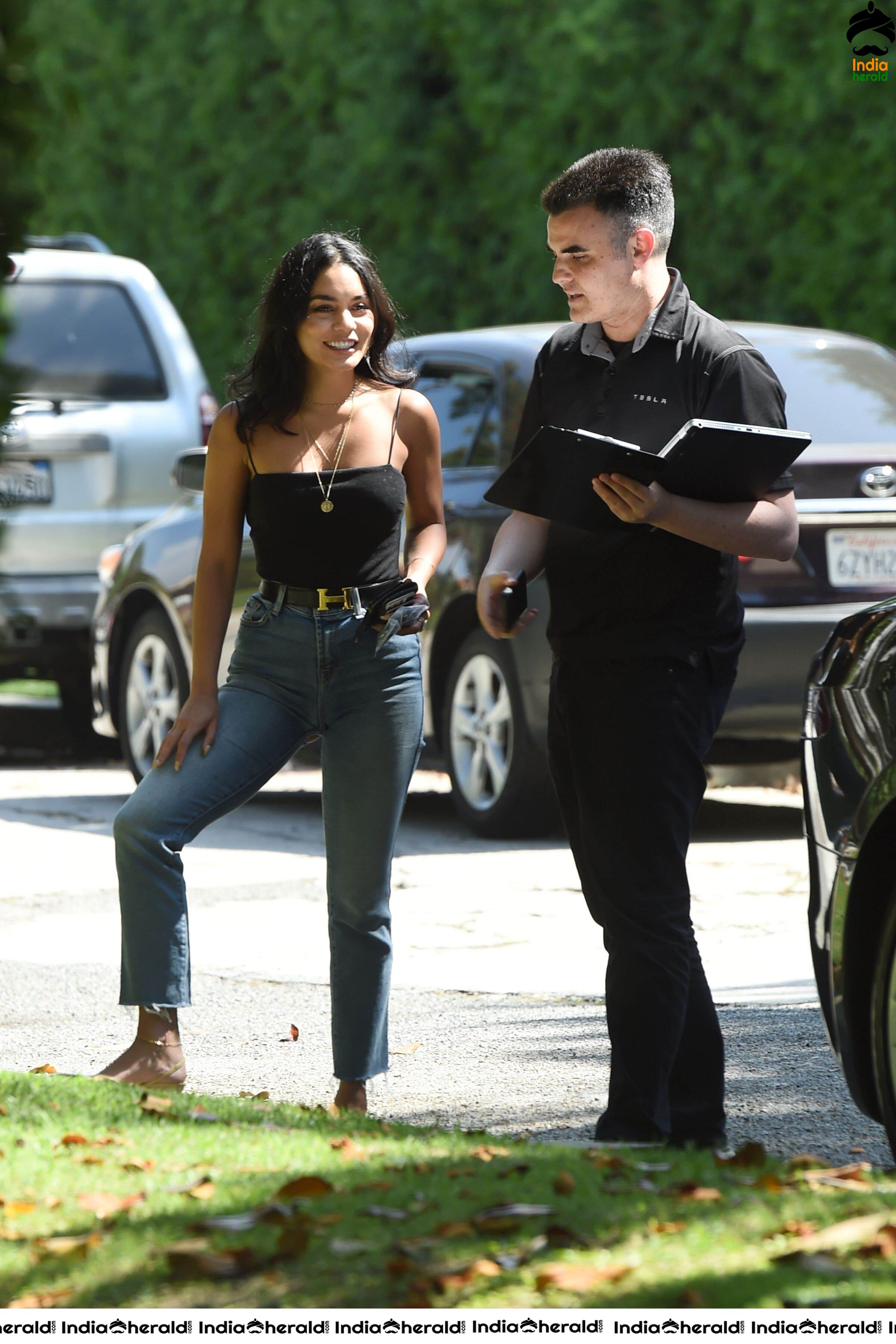 Vanessa Hudgens Strolling Outside her Home in Santa Monica Set 1