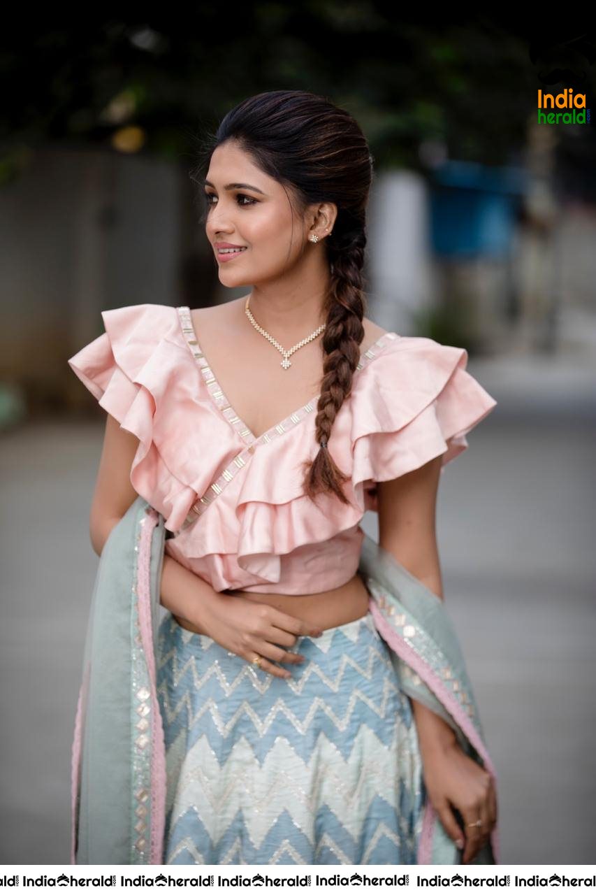 Vani Bhojan Latest Candid Hot Clicks in Public