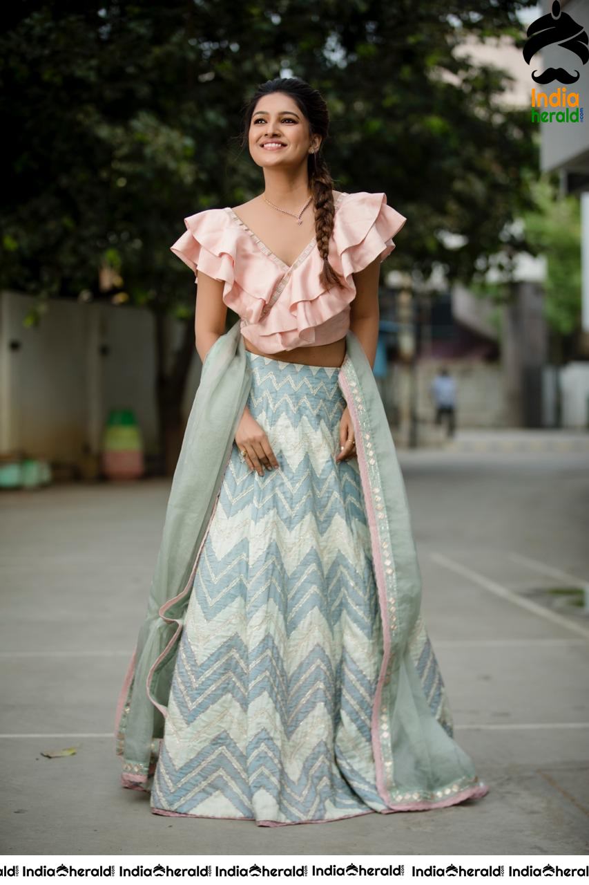 Vani Bhojan Latest Candid Hot Clicks in Public