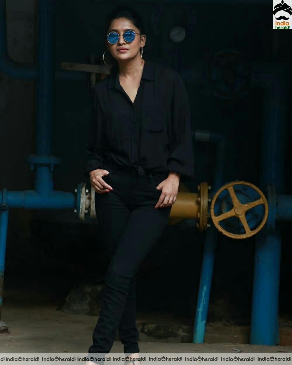 Vani Bhojan latest Cute Photo Stills