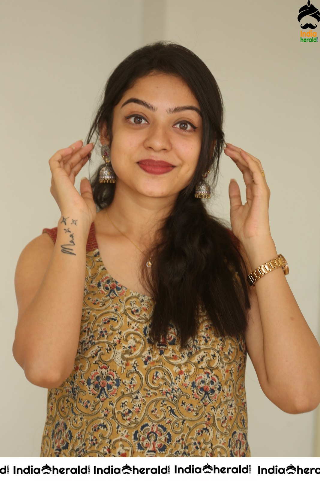 Varsha Bollamma Latest Cute Photos Set 1