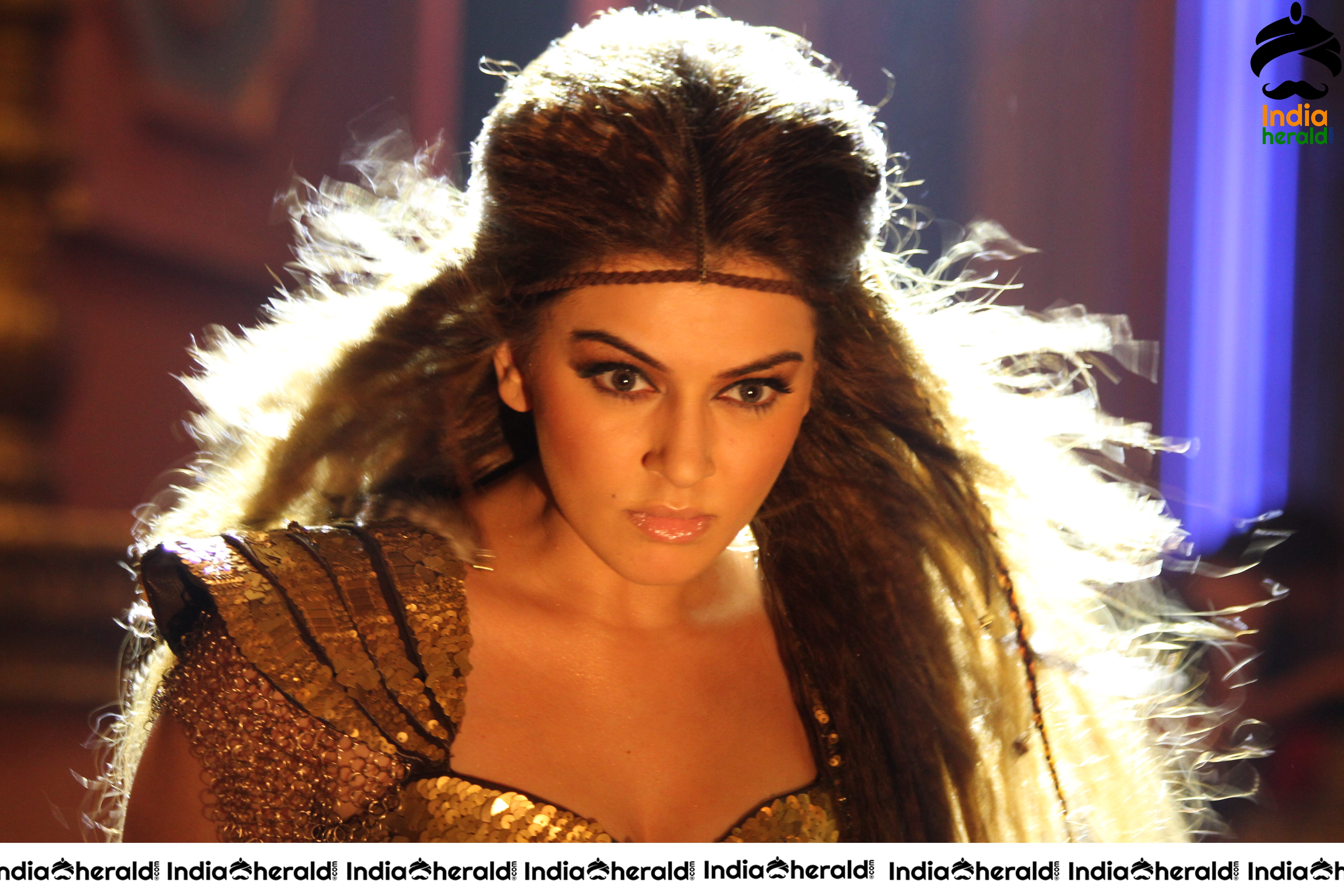 Very High Clarity Hot HD Photos Of Hansika Motwani Set 3