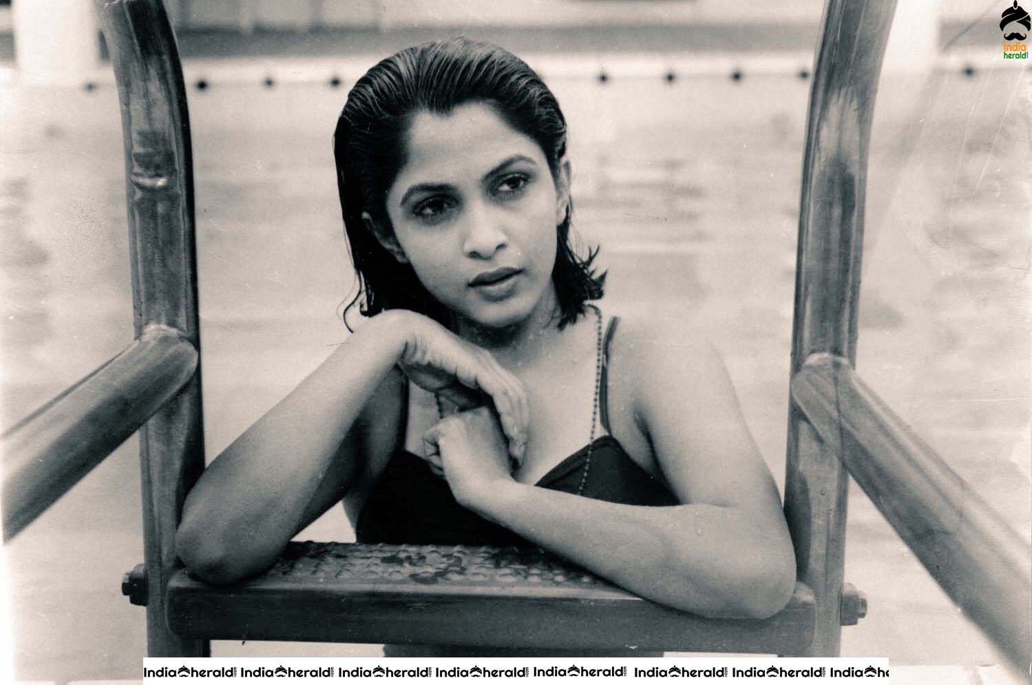 Veteran Actress Ramya Krishnan Hot Photos Collection from Early days Set 1