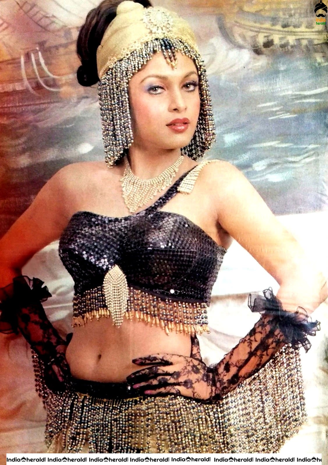 Veteran Actress Ramya Krishnan Hot Photos Collection from Early days Set 3