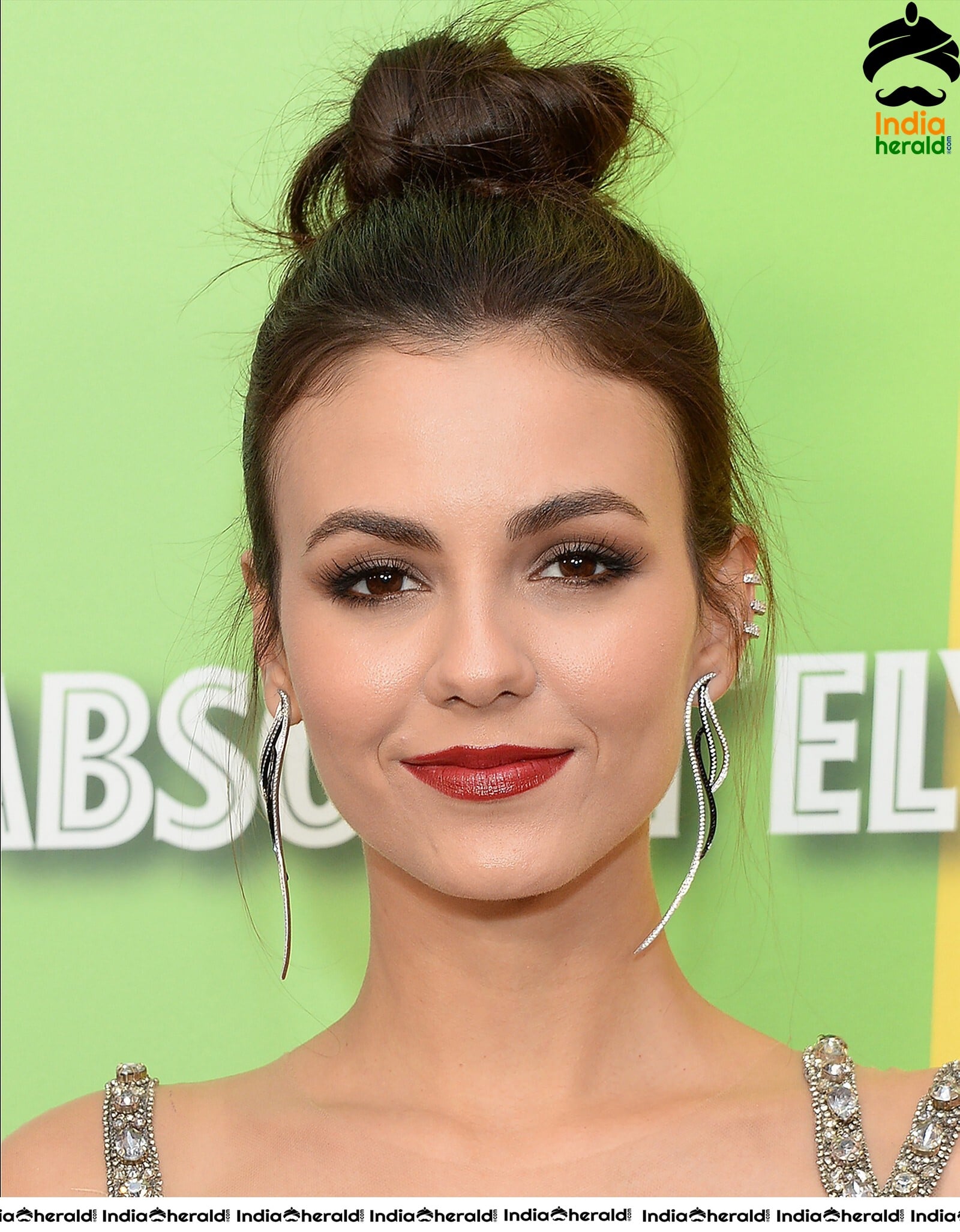 Victoria Justice at 2019 amfAR Gala in Los Angeles Set 1