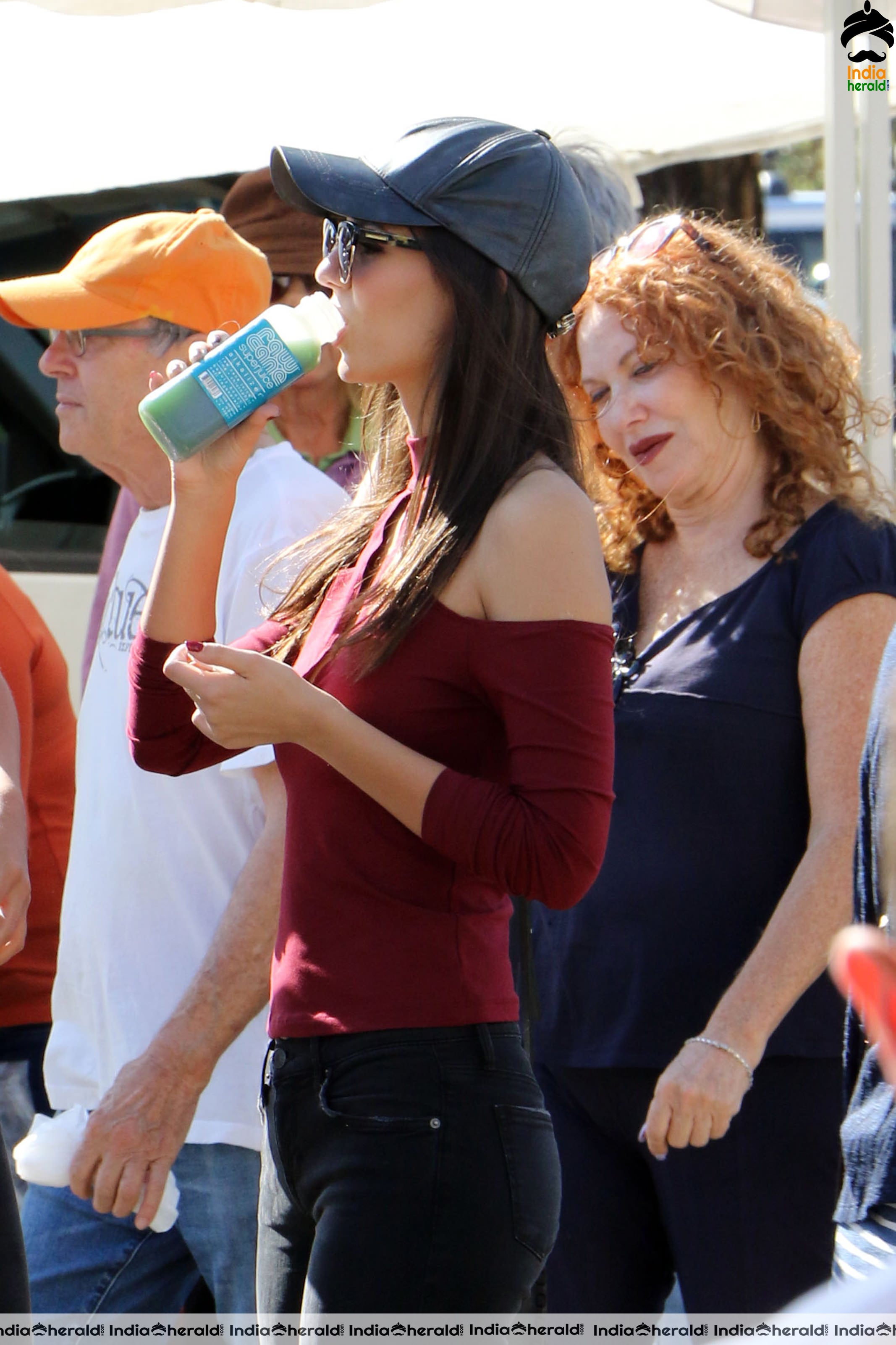 Victoria Justice At a Market with her sister in LA