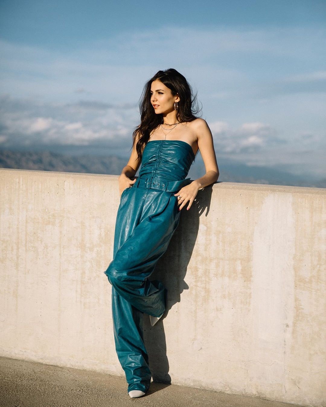 Victoria Justice In A Sexy Outfit