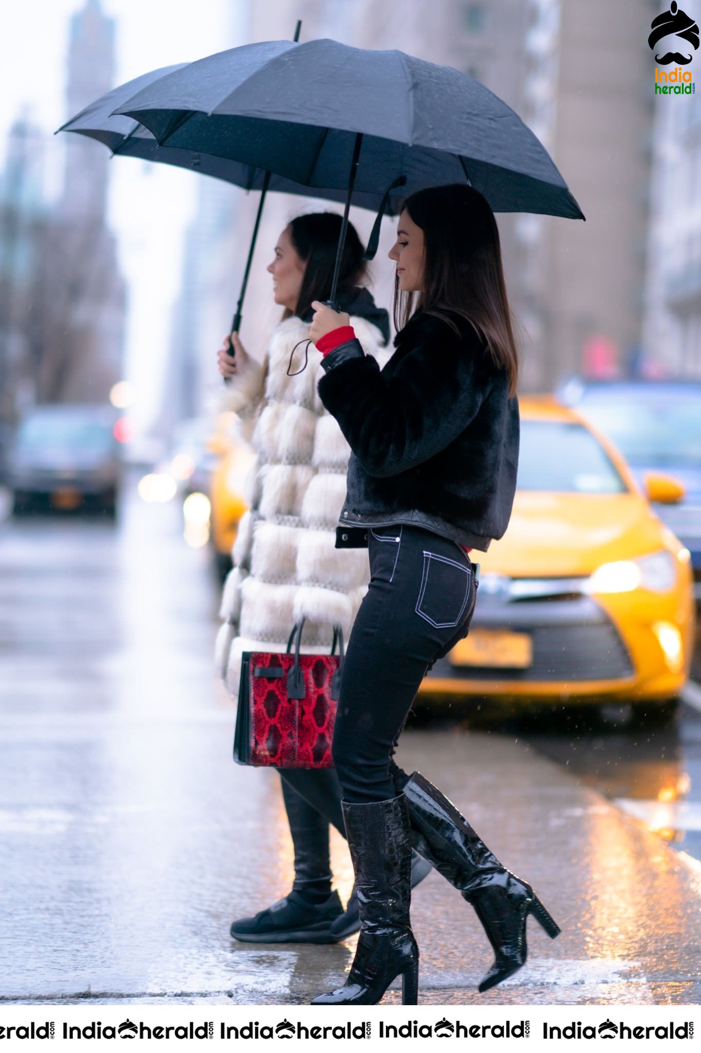 Victoria Justice Out in New York on a Rain Day Set 2