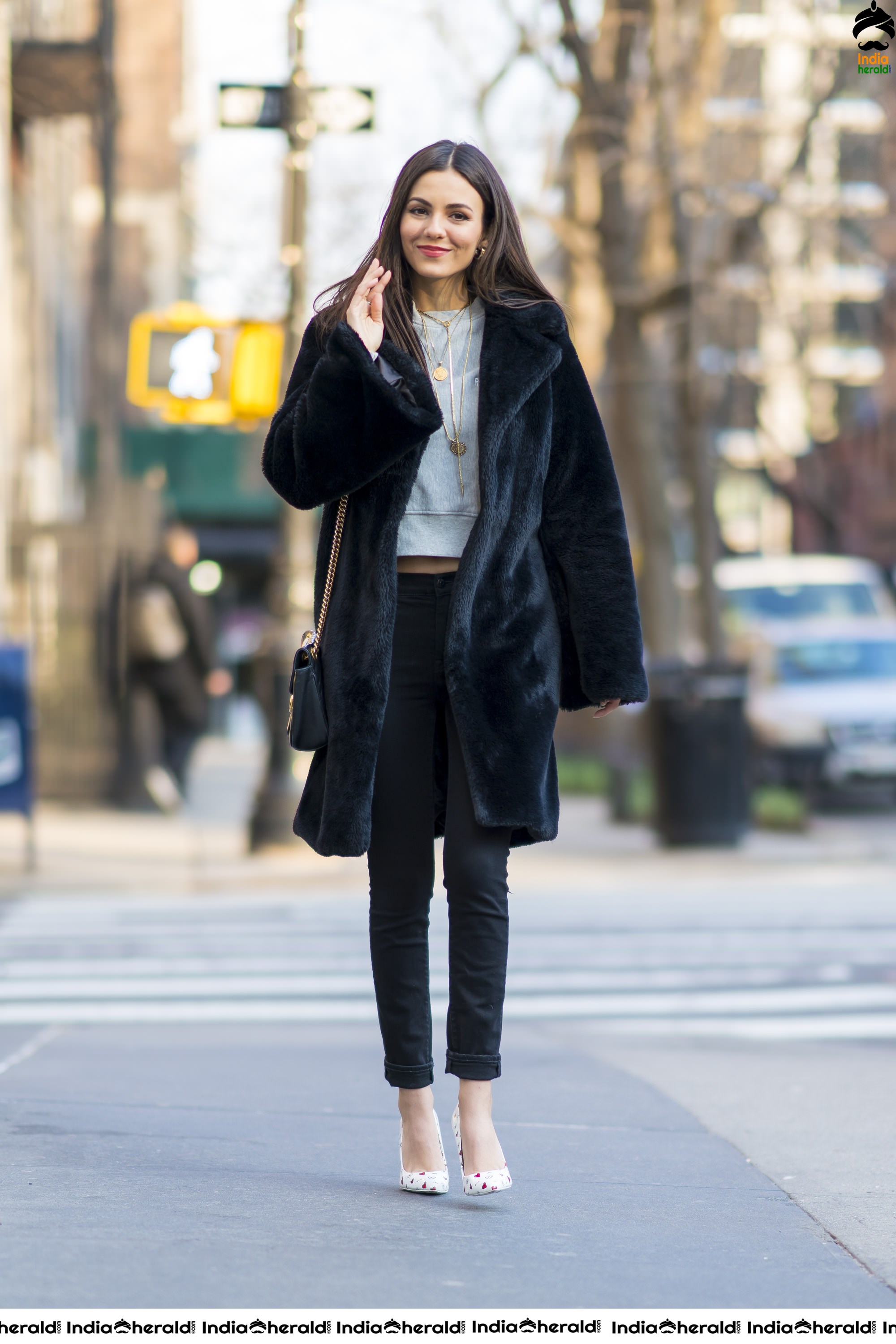 Victoria Justice Out in NYC