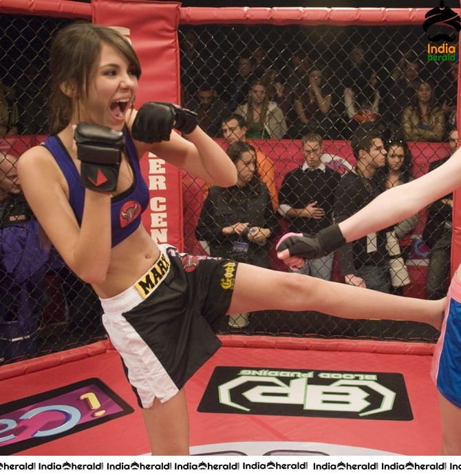 Victoria Justice Shows her Cleavage and Belly Button while fighting iCarly