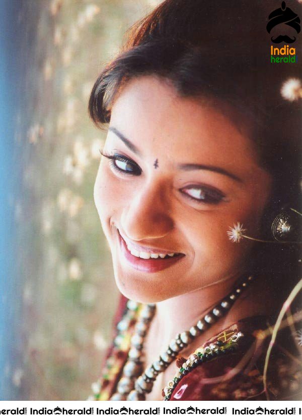 Vintage Clicks of Trisha from her Early Days