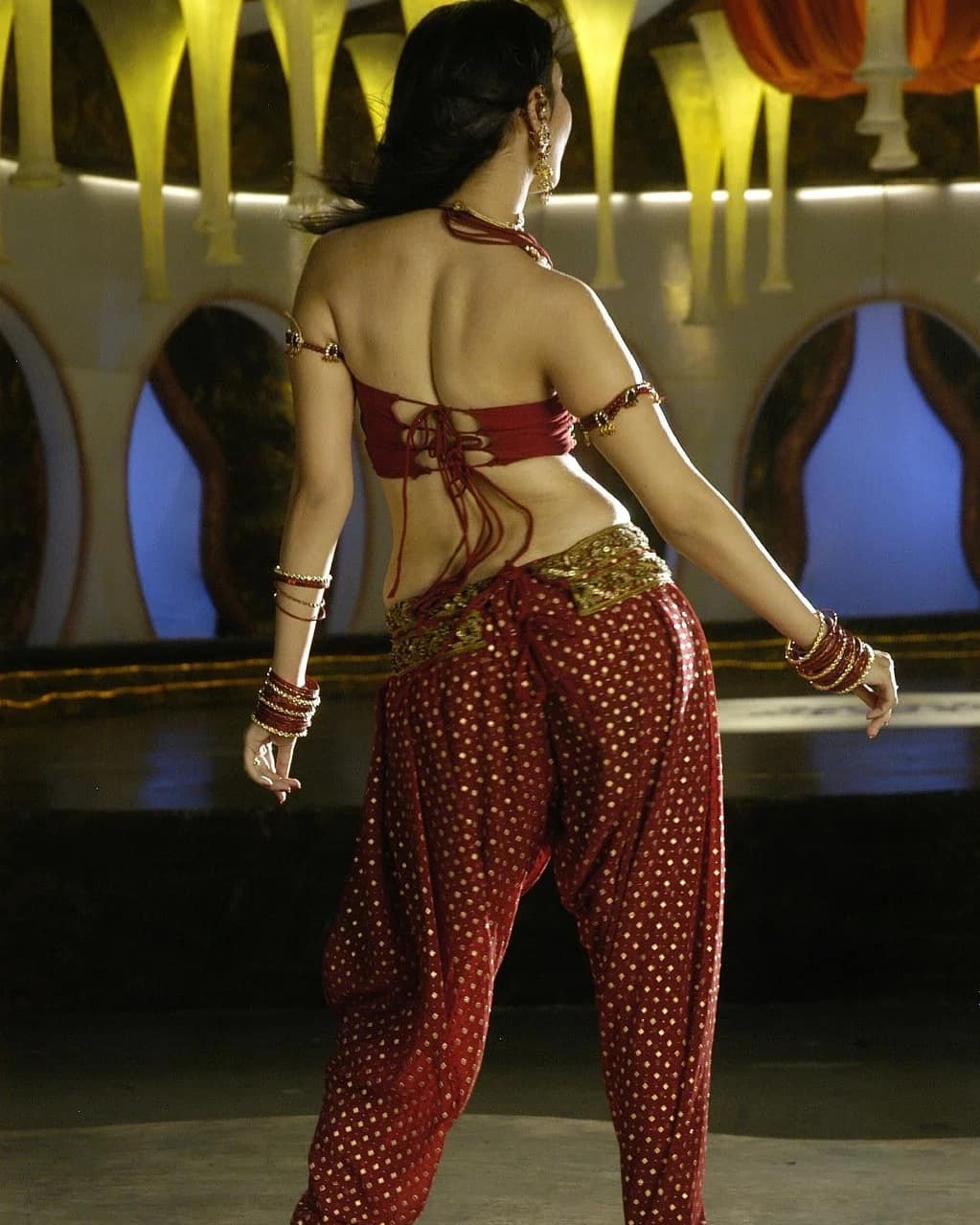 Vintage Tamannaah Red Hot Clicks