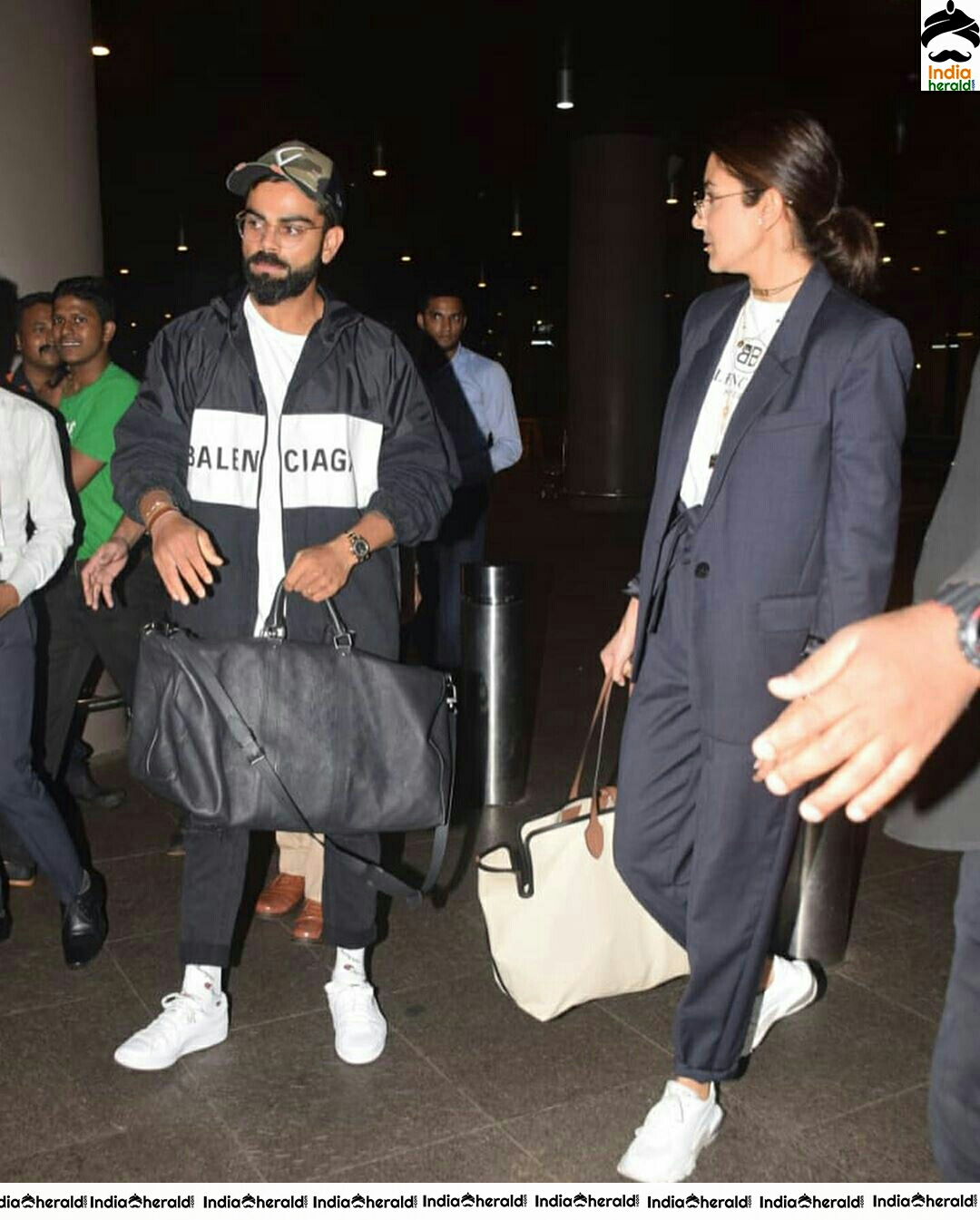 Virushka spotted At Delhi Airport