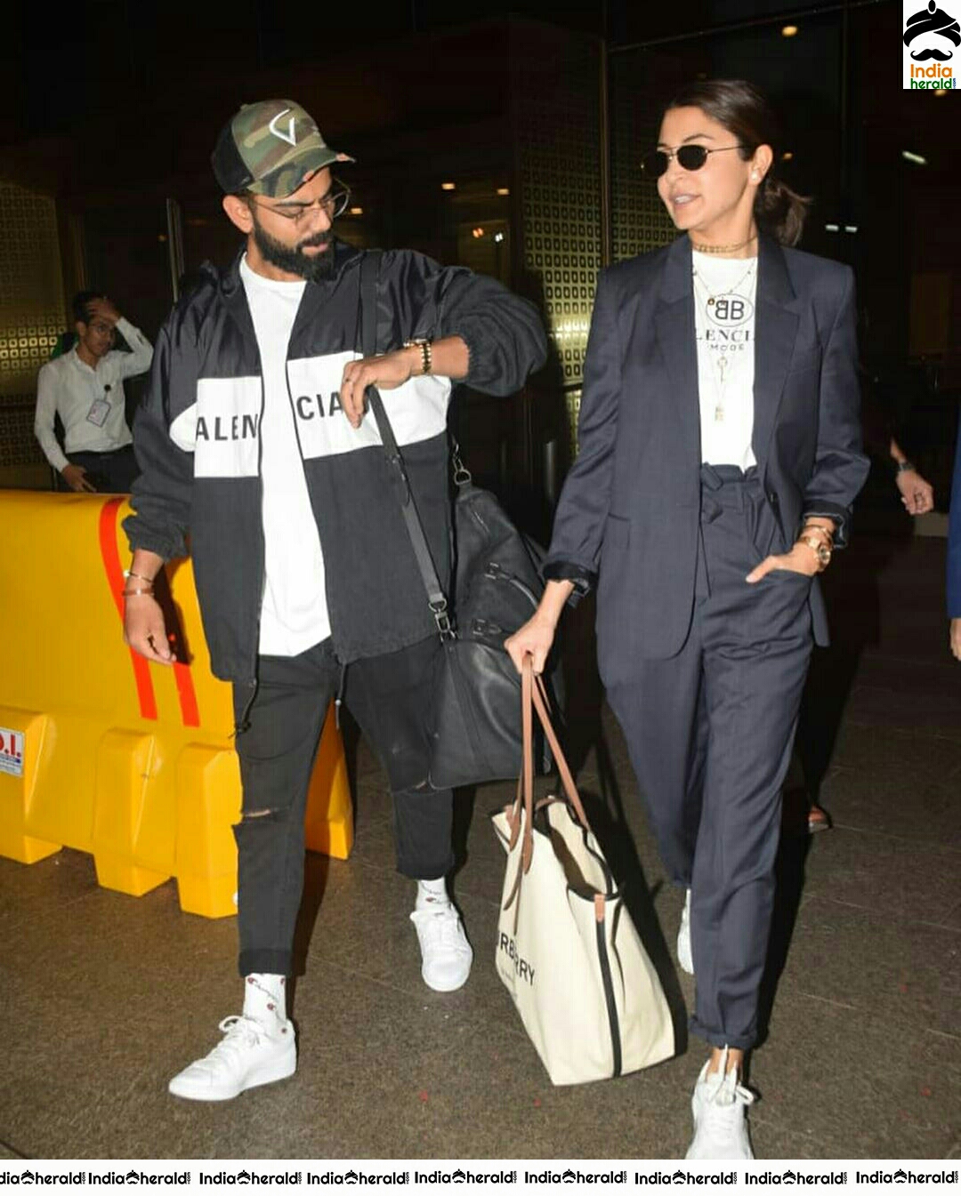 Virushka spotted At Delhi Airport