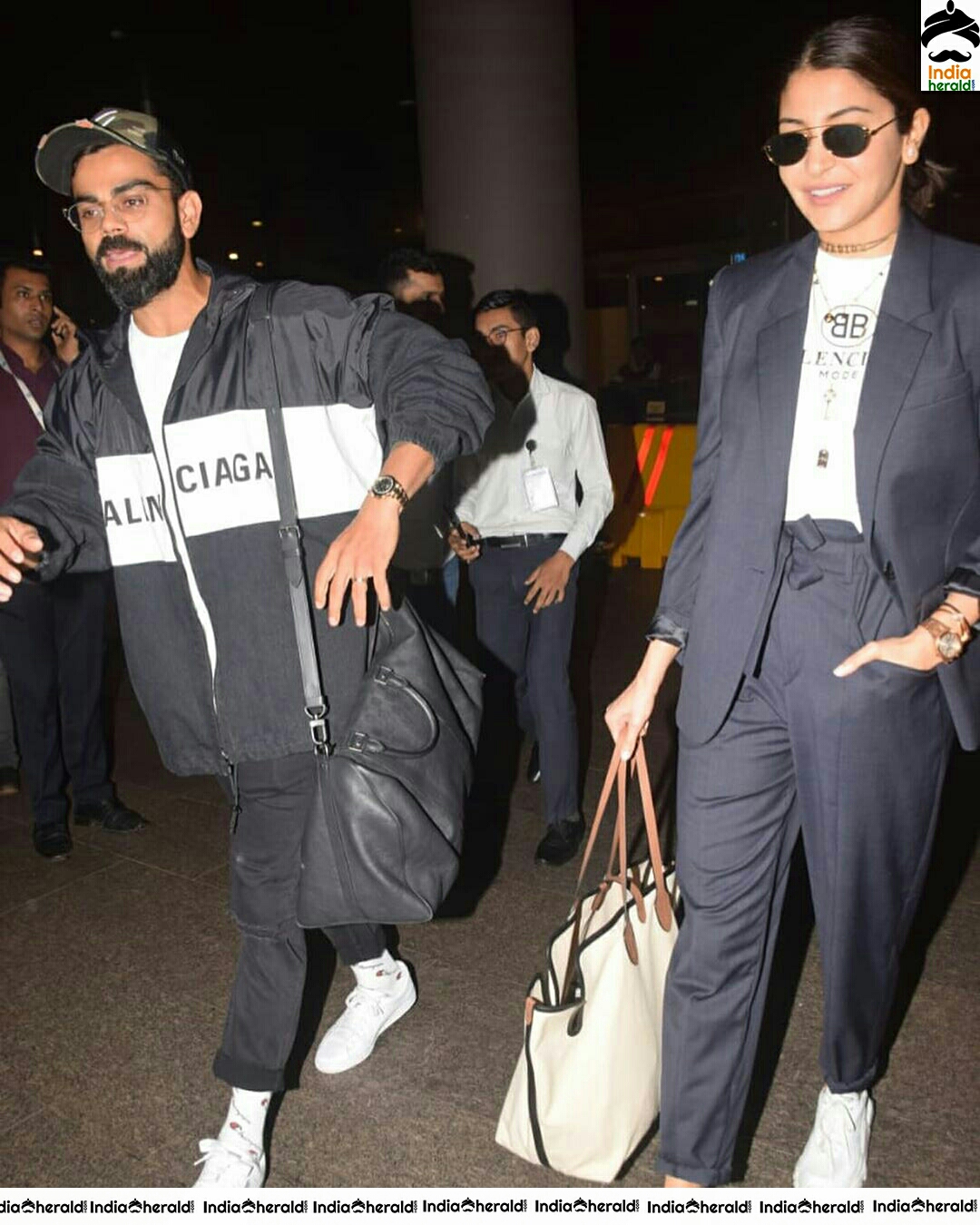 Virushka spotted At Delhi Airport