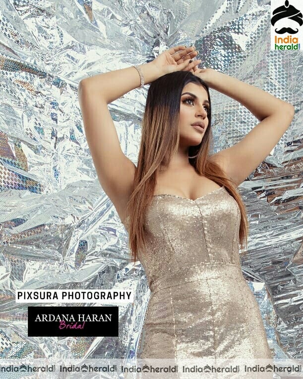 Yaashi Aannand Latest Hot And Cute Stills