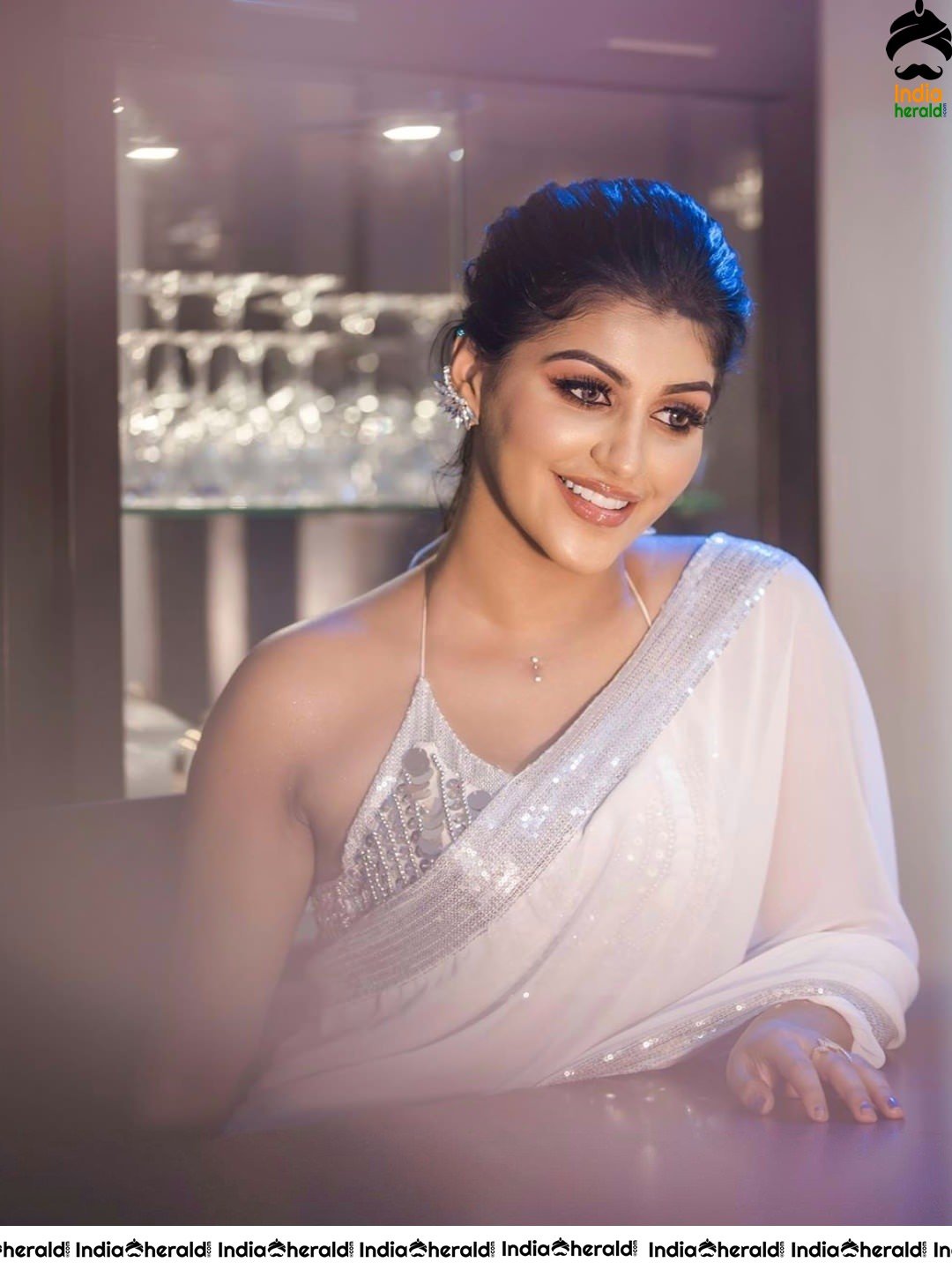 Yaashika Aanand Latest Hot in White Transparent Saree