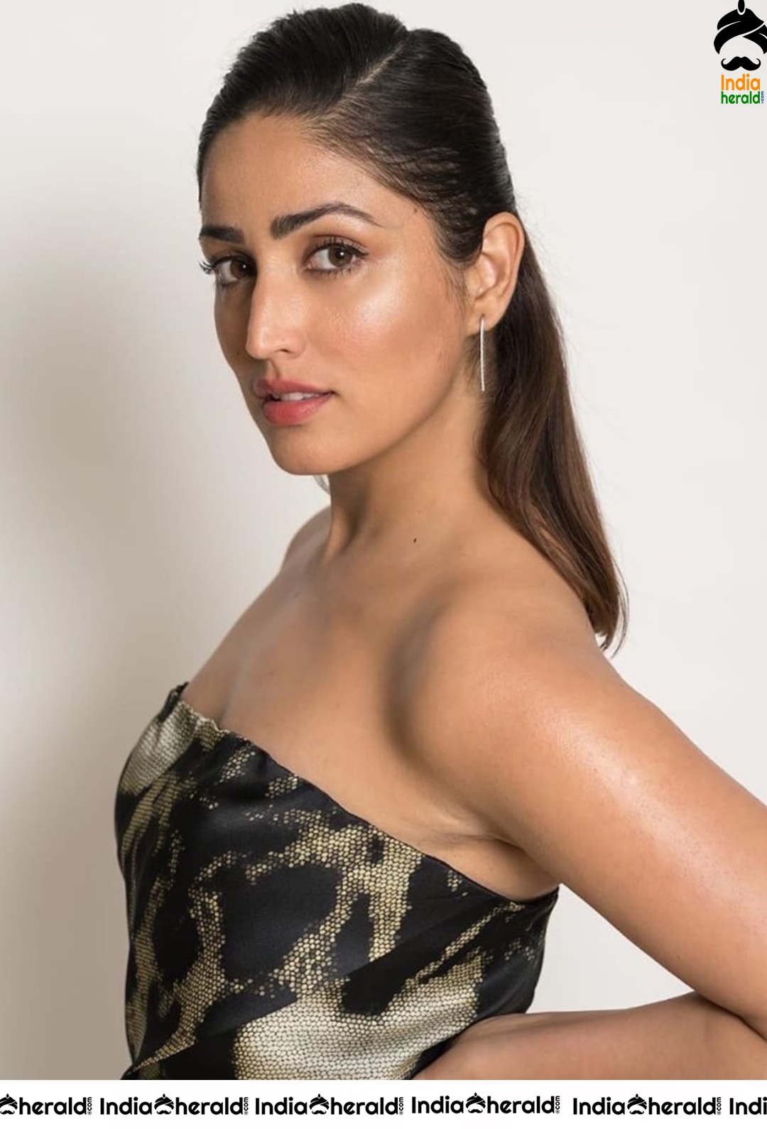 Yami Gautam for Miss Diva 2020 event