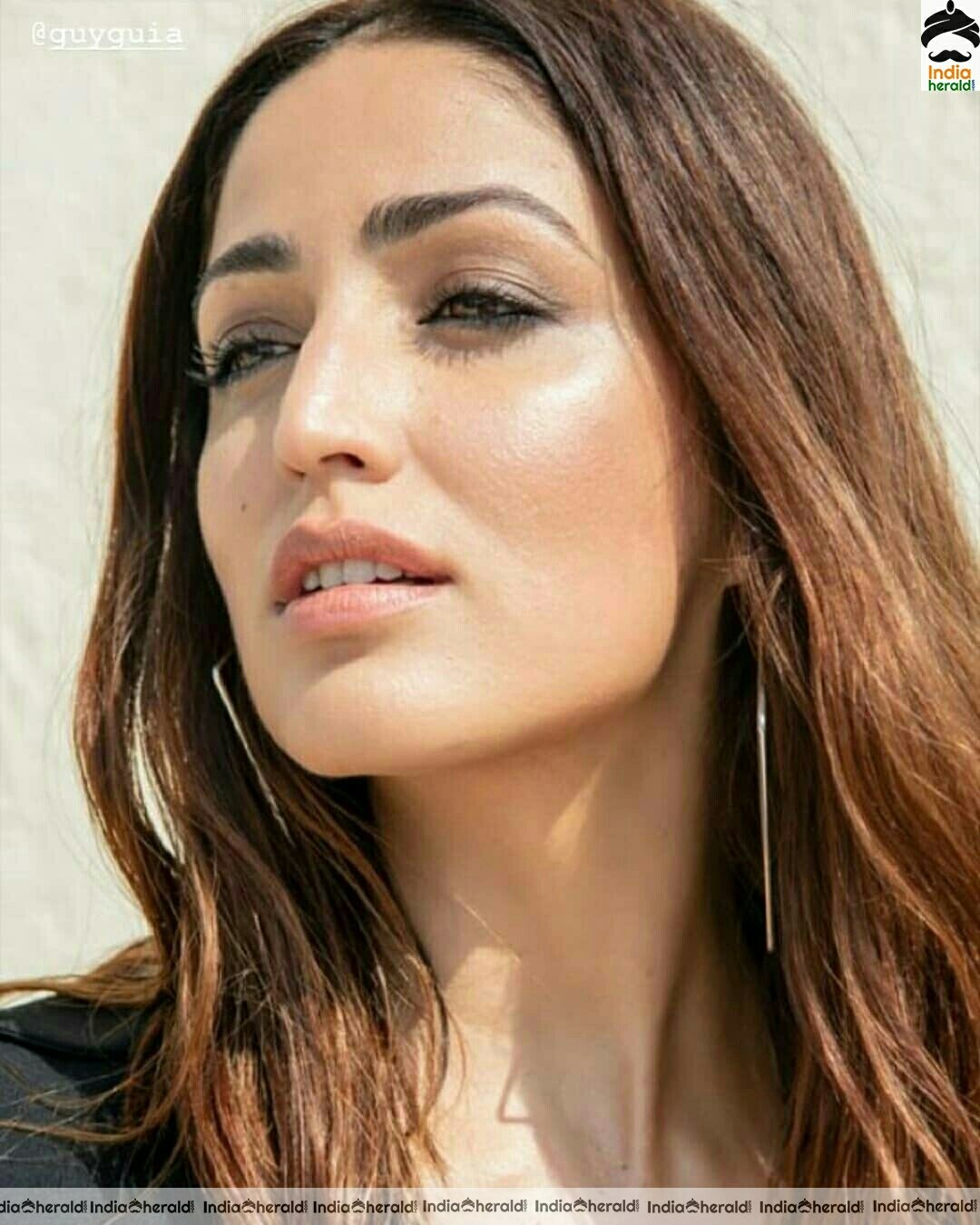 Yami Gautam Hot Black stills