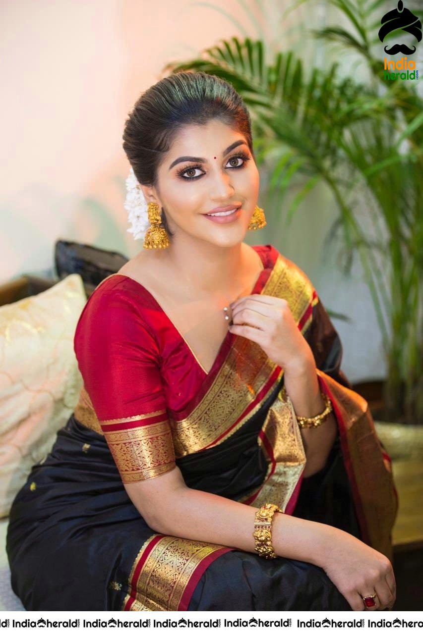 Yashika Aannand Latest Photos in Saree