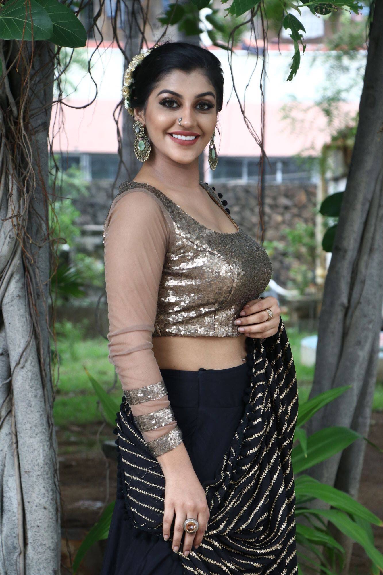 Yashika Aannand latest tempting photos