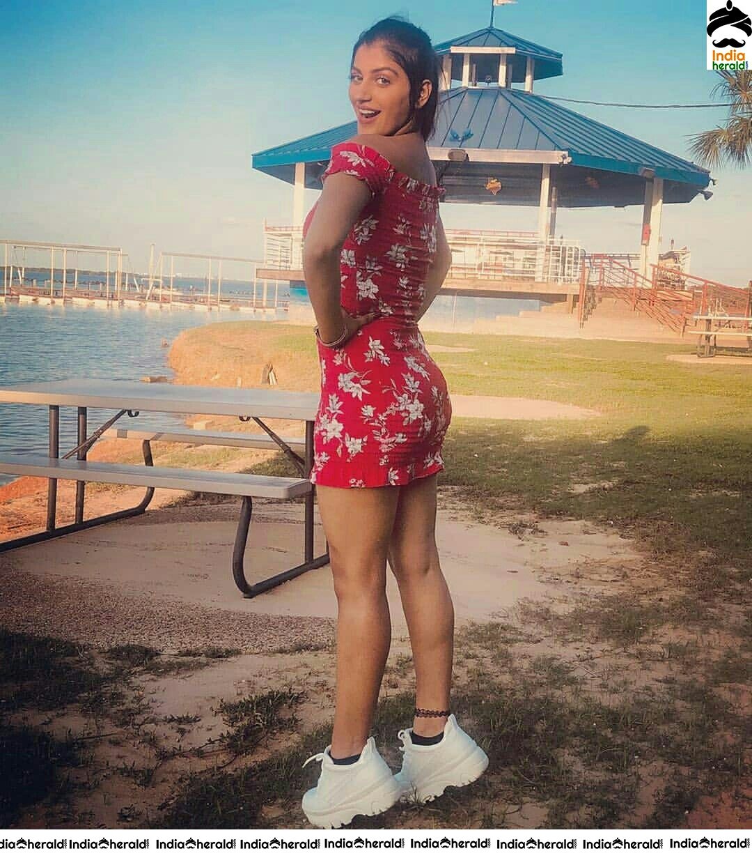 Yashika Aannand Super Hot Sexy Stills