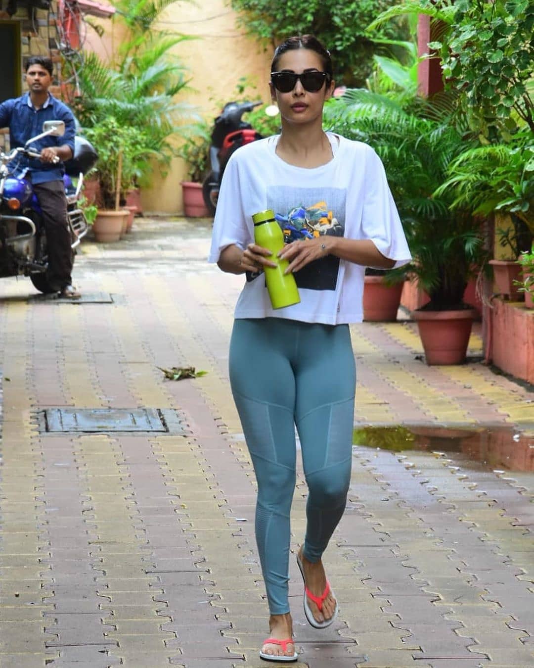 Young Fan Of Malaika Arora Elated To Get Her Autograph Outside Yoga Sudio