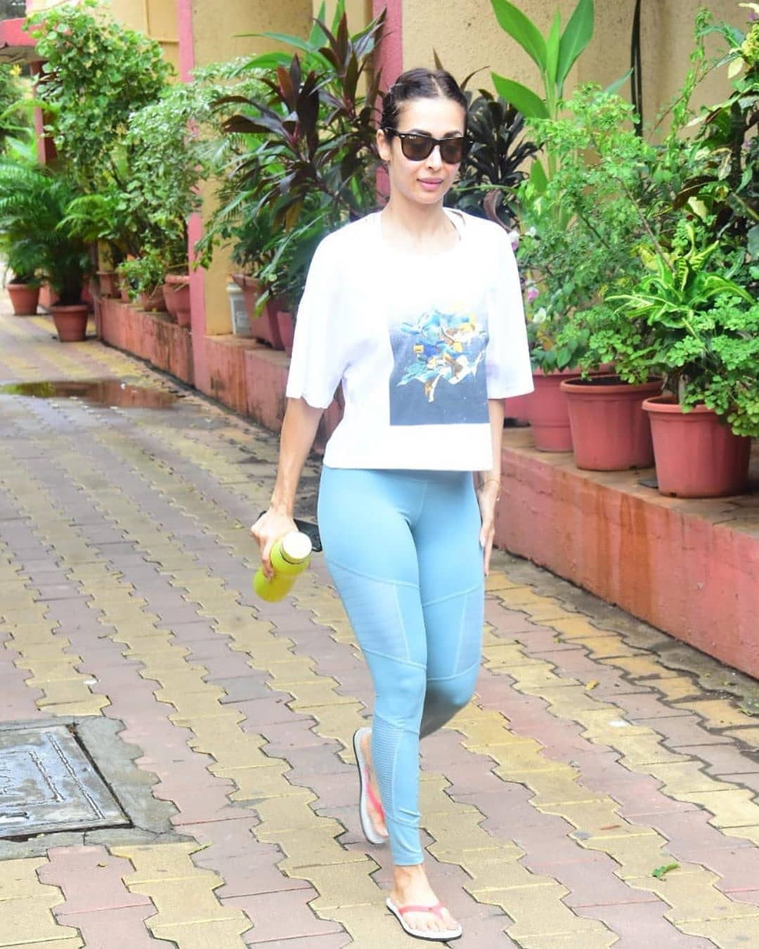 Young Fan Of Malaika Arora Elated To Get Her Autograph Outside Yoga Sudio