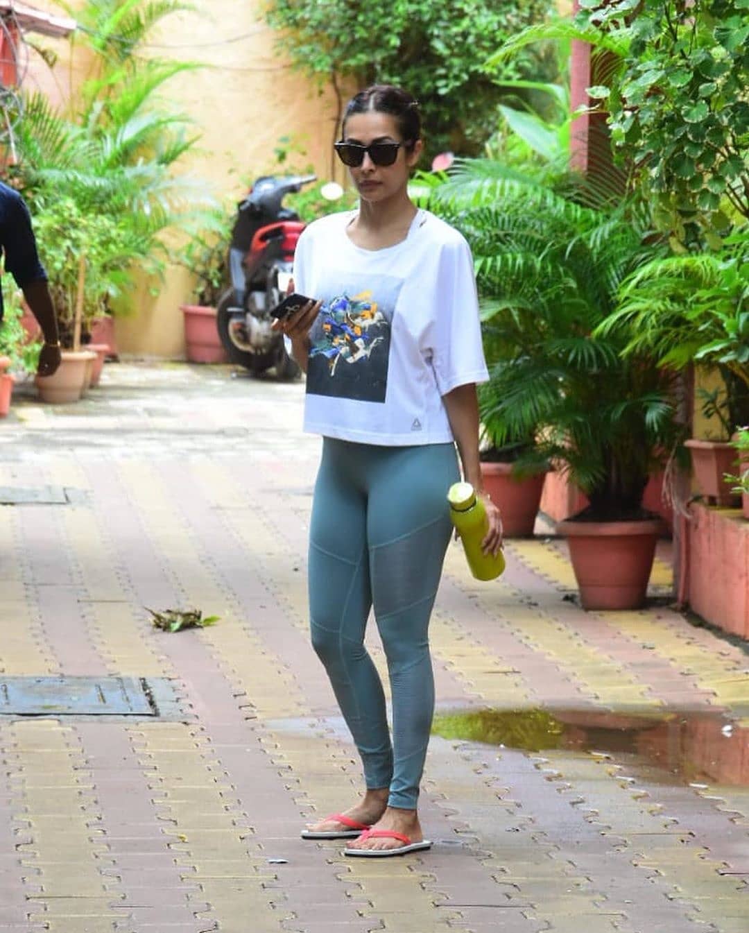 Young Fan Of Malaika Arora Elated To Get Her Autograph Outside Yoga Sudio