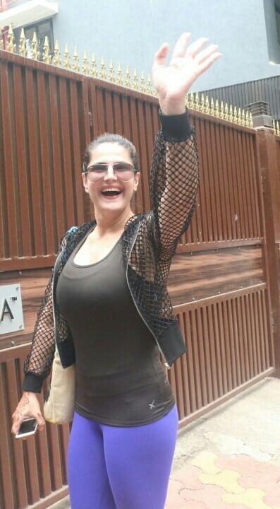 Zarine Khan Seen Outside A gym At juhu