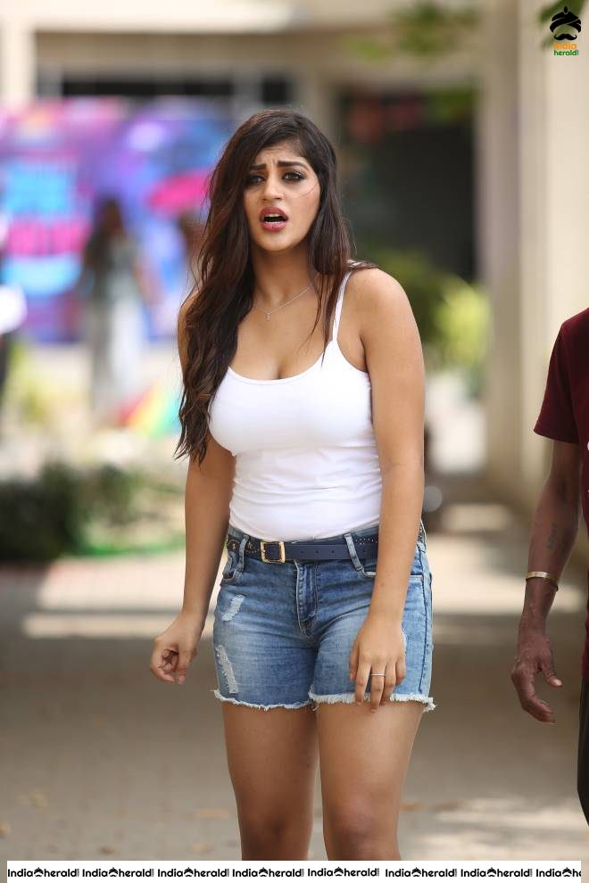 Zombie Tamil Movie HD stills