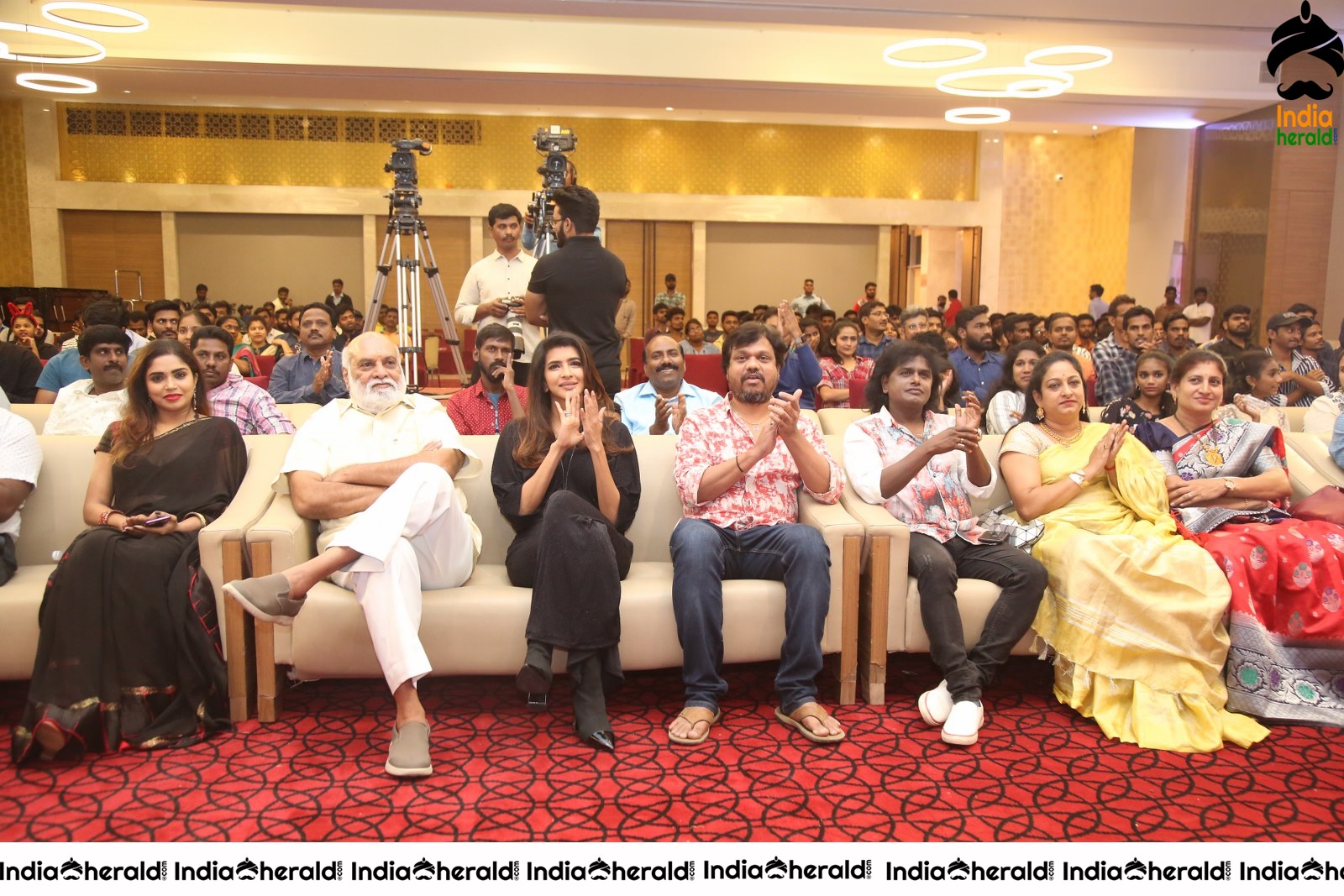 3 Monkeys Movie Event Stills Set 1