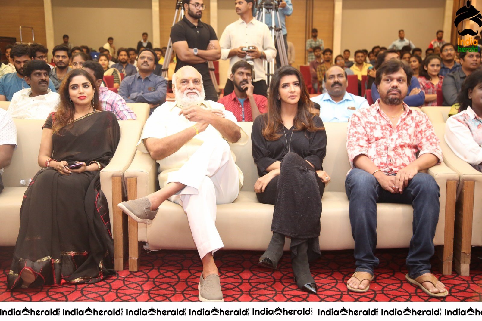 3 Monkeys Movie Event Stills Set 1