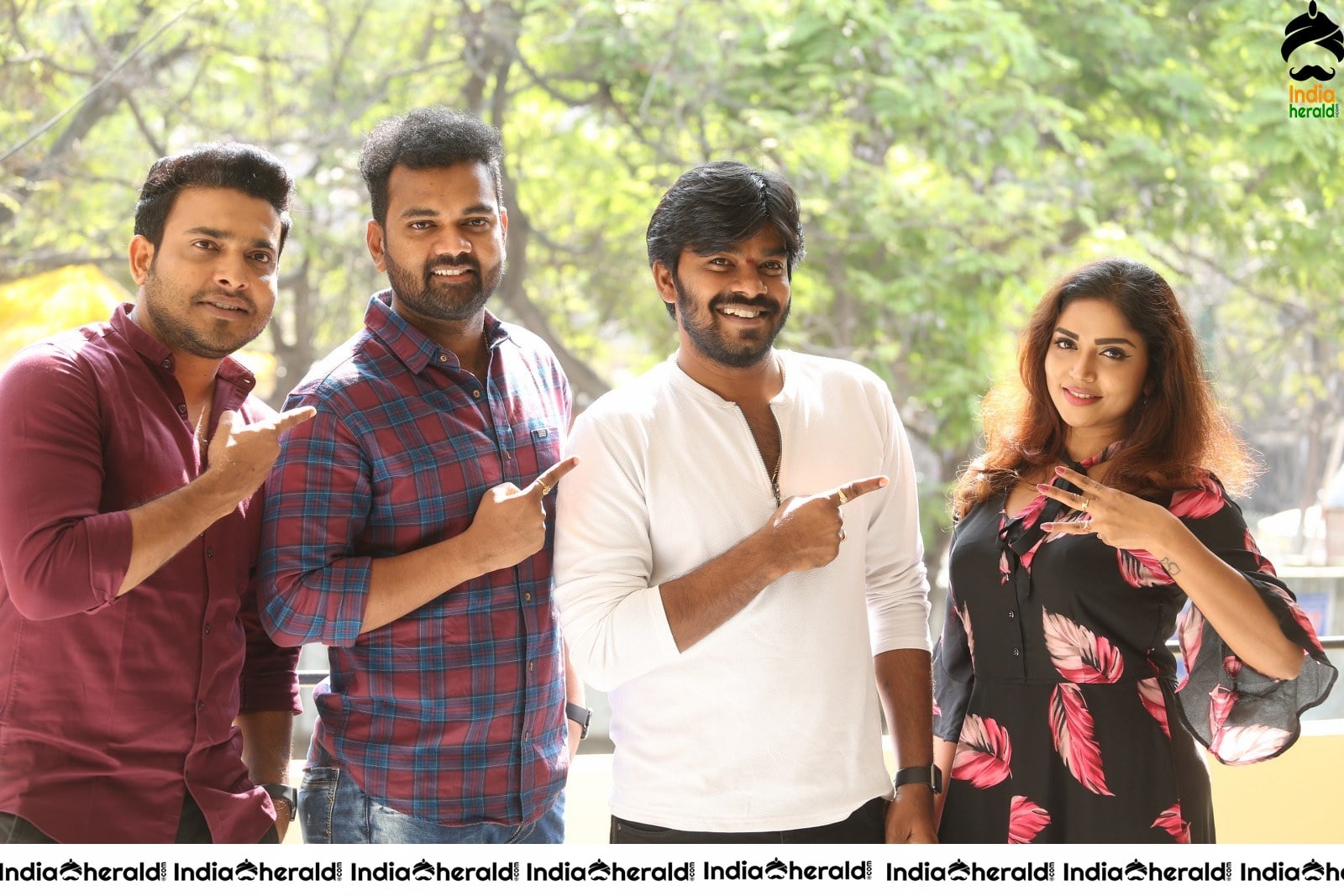 3 Monkeys Movie Press Meet Stills Set 1