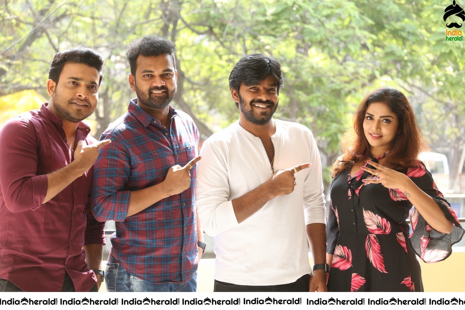 3 Monkeys Movie Press Meet Stills Set 1
