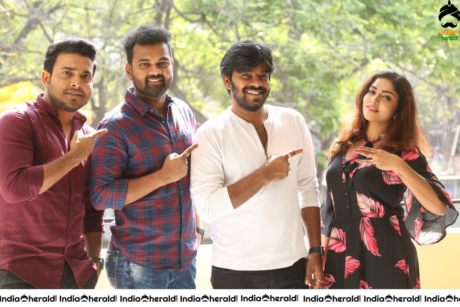 3 Monkeys Movie Press Meet Stills Set 1