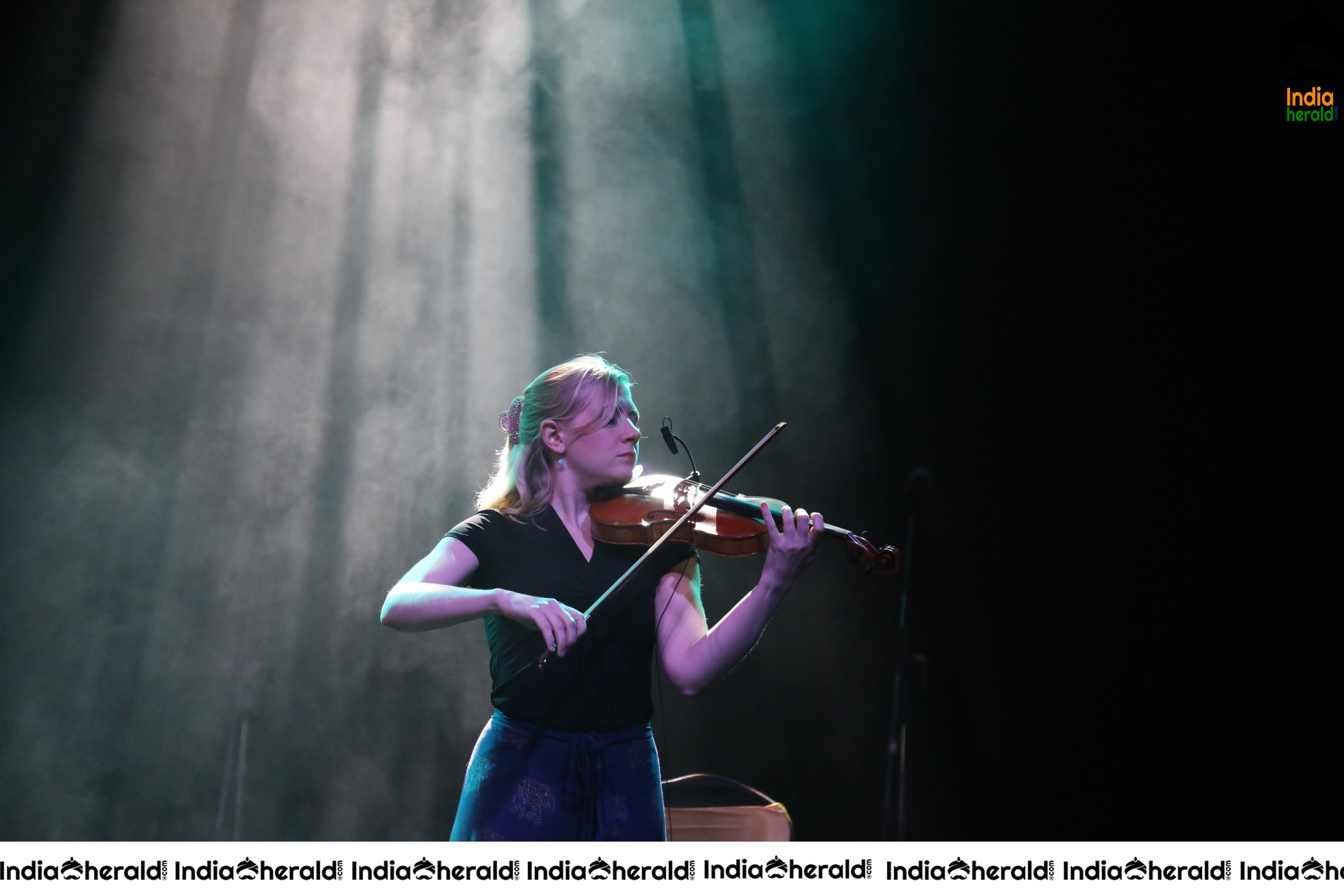A R Rahman Musical Event Stills Set 1