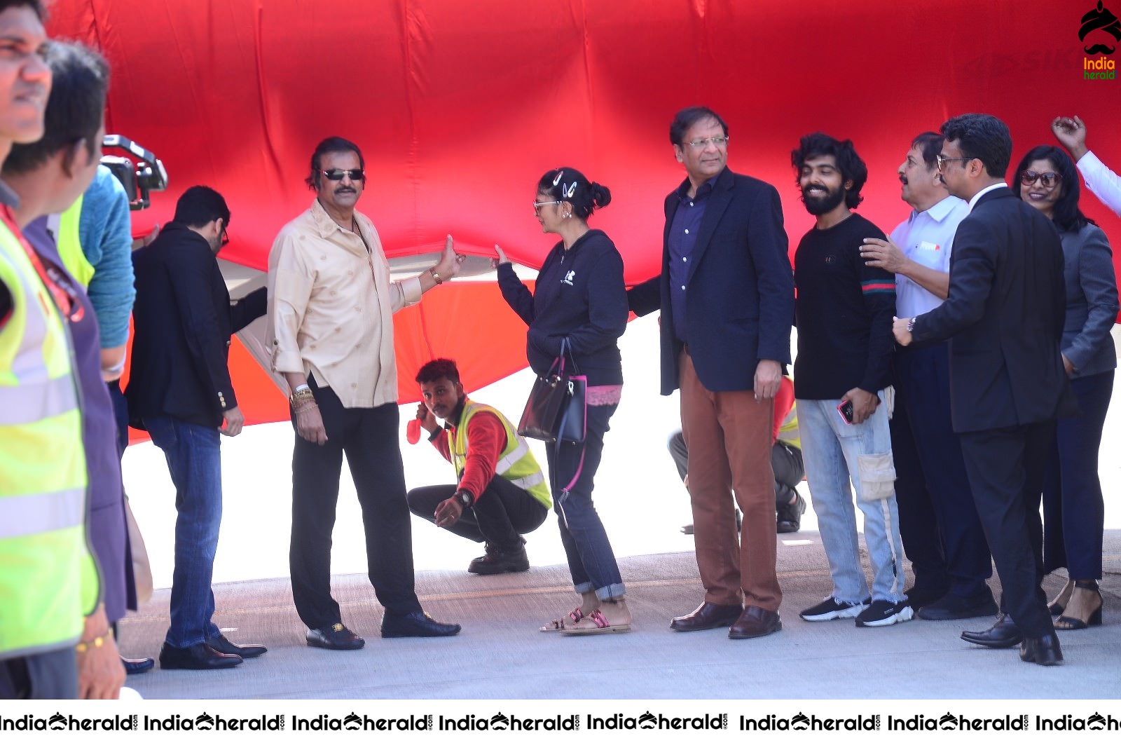 Aakaasam Nee Haddhu Ra third single Pilla puli launch photos Set 3