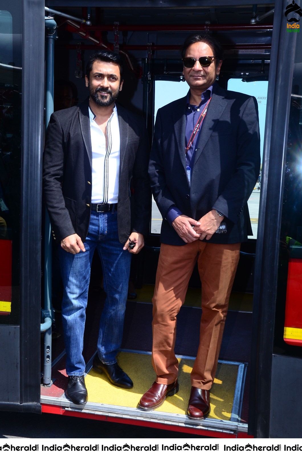 Aakaasam Nee Haddhu Ra third single Pilla puli launch photos Set 4