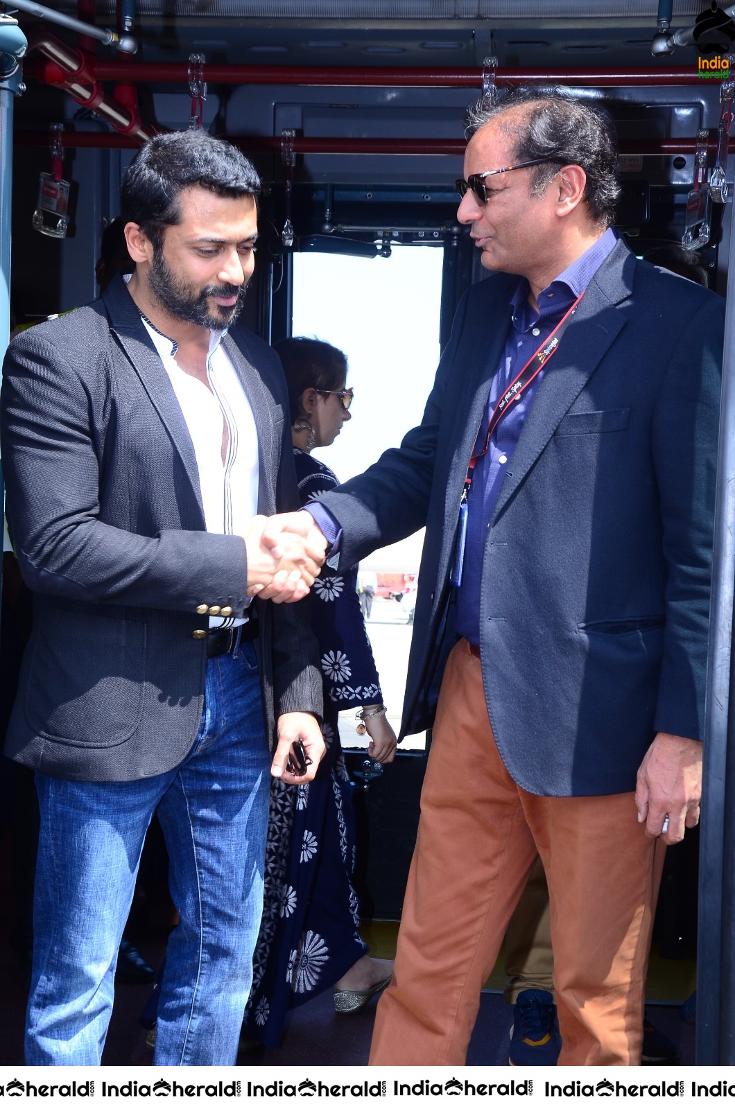 Aakaasam Nee Haddhu Ra third single Pilla puli launch photos Set 5