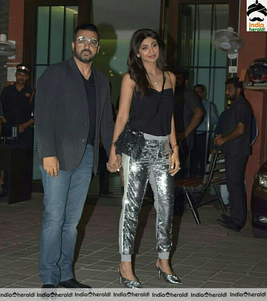 Aayush Sharma And Arpita Khan Wedding Anniversary Party At Bandra Set 3