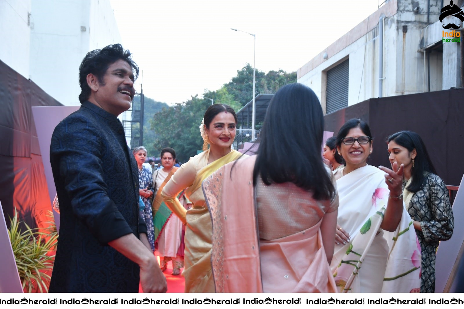 Actor Nagarjuna welcome the guests at ANR Awards Set 2