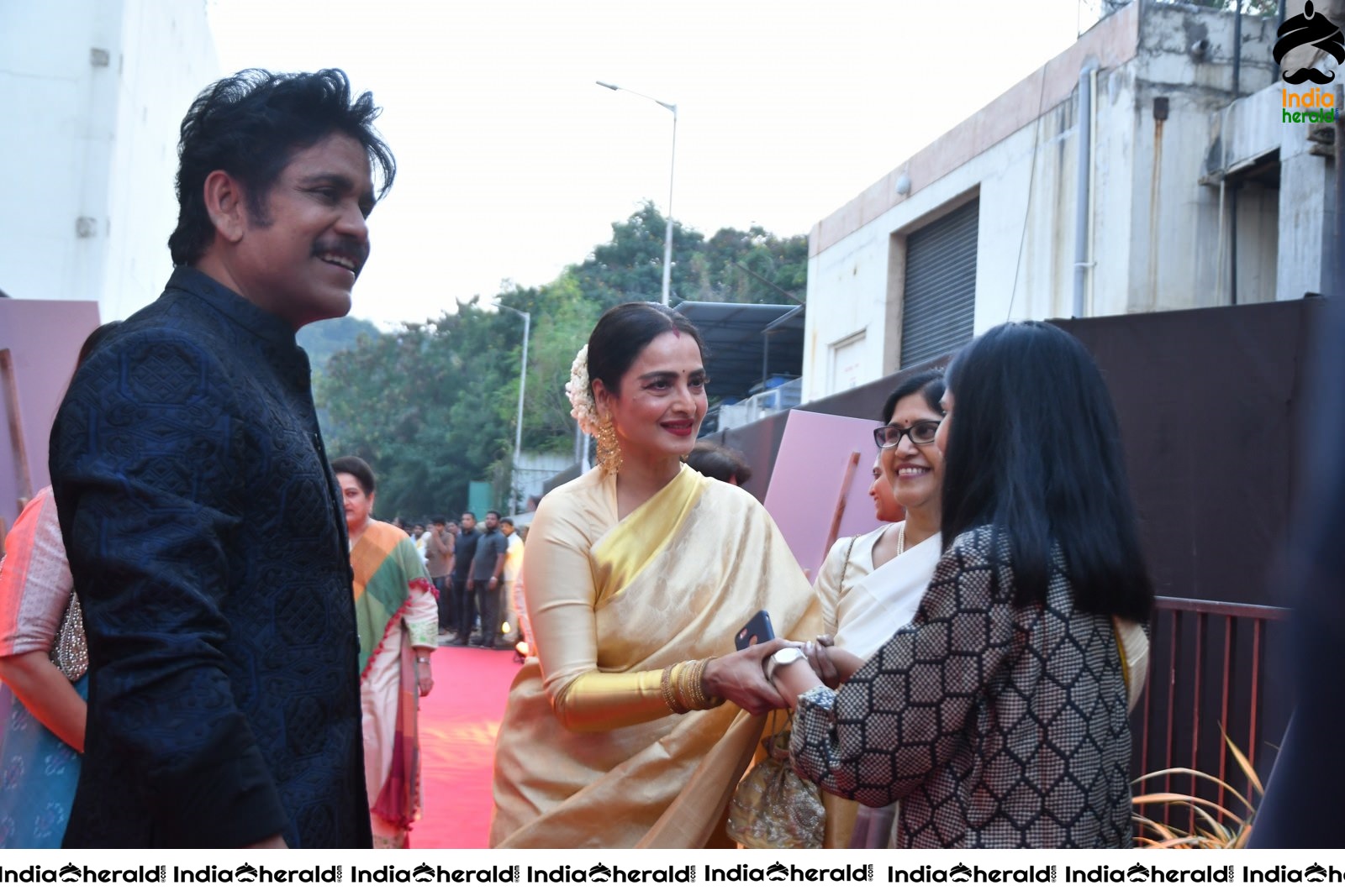 Actor Nagarjuna welcome the guests at ANR Awards Set 2