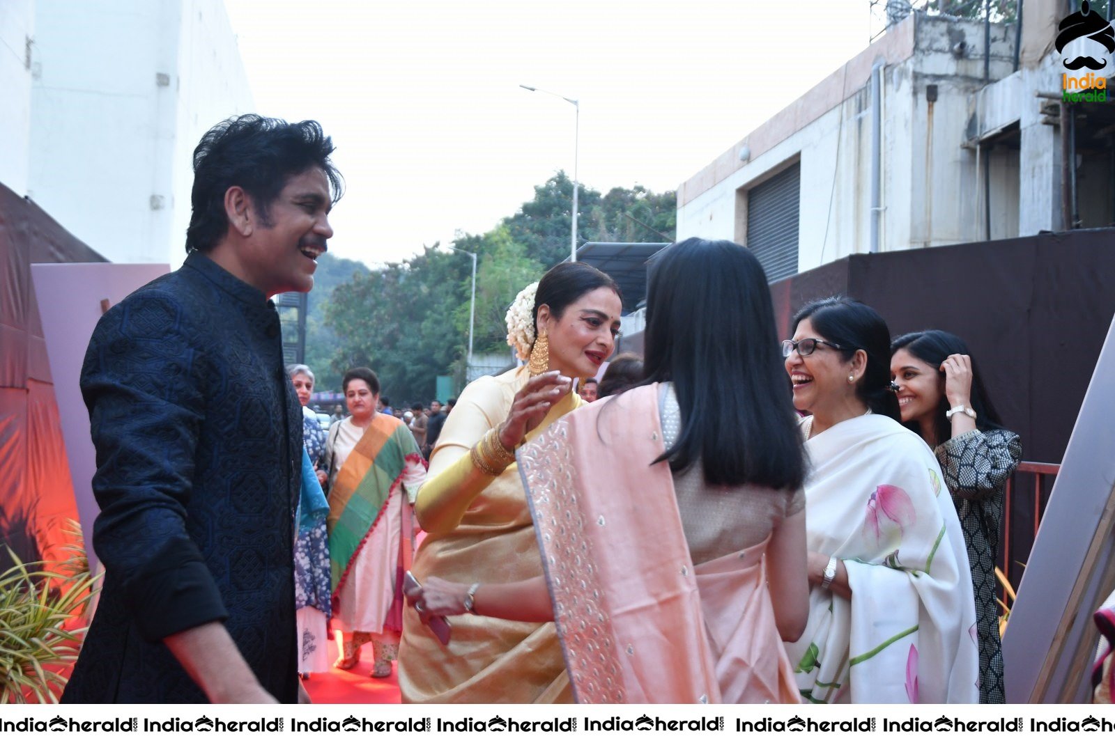 Actor Nagarjuna welcome the guests at ANR Awards Set 2