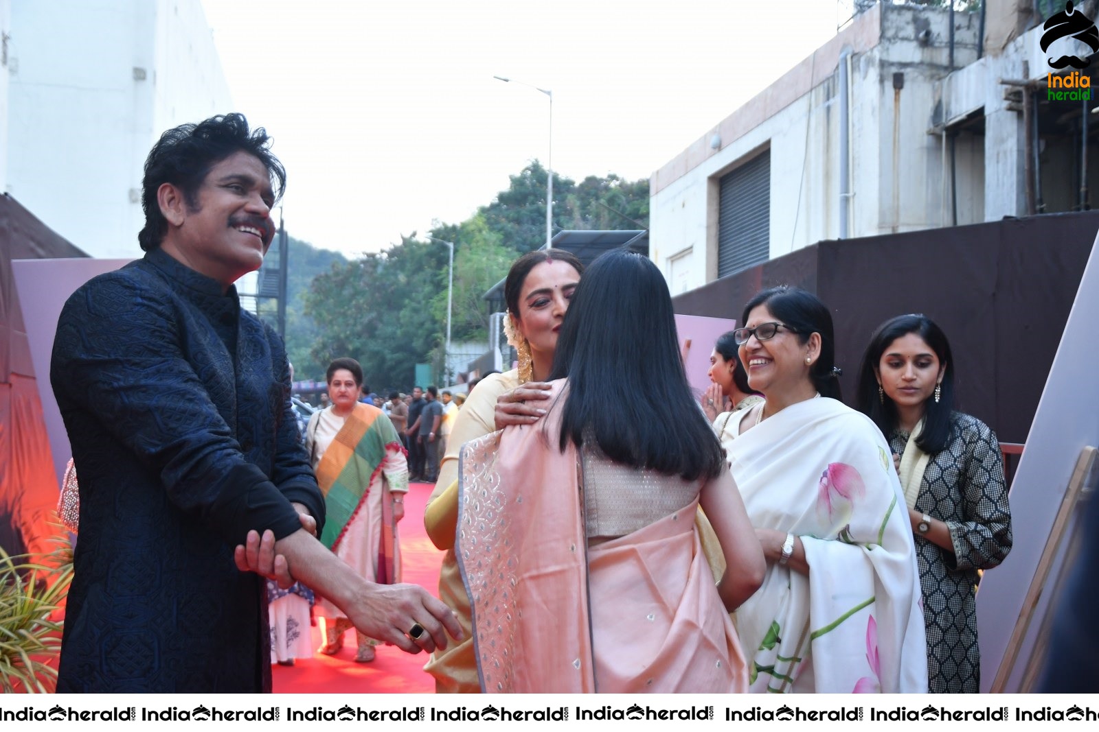 Actor Nagarjuna welcome the guests at ANR Awards Set 2