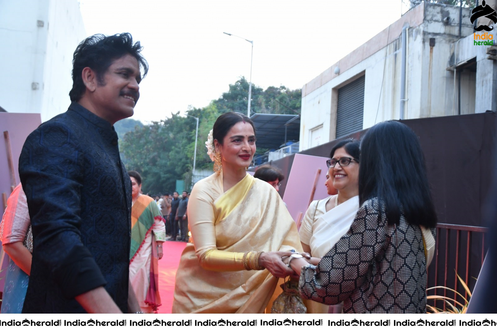 Actor Nagarjuna welcome the guests at ANR Awards Set 2