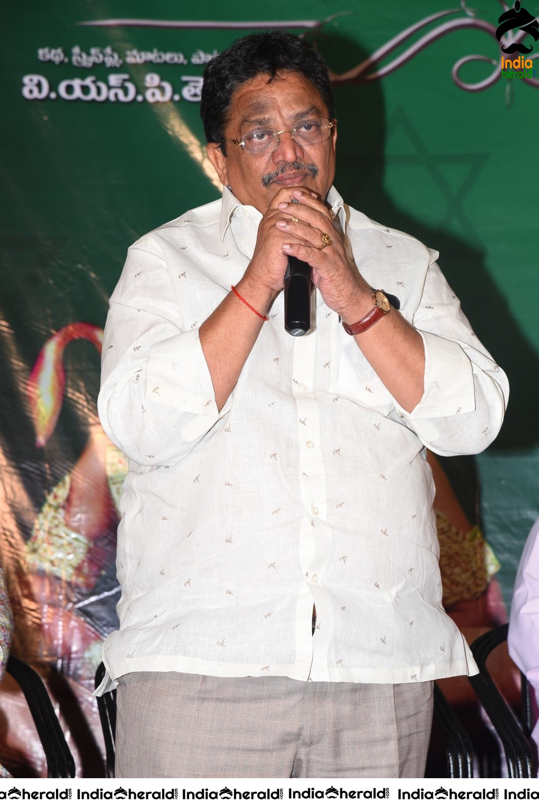 Actors at Ayyappa Kataksham Audio Launch